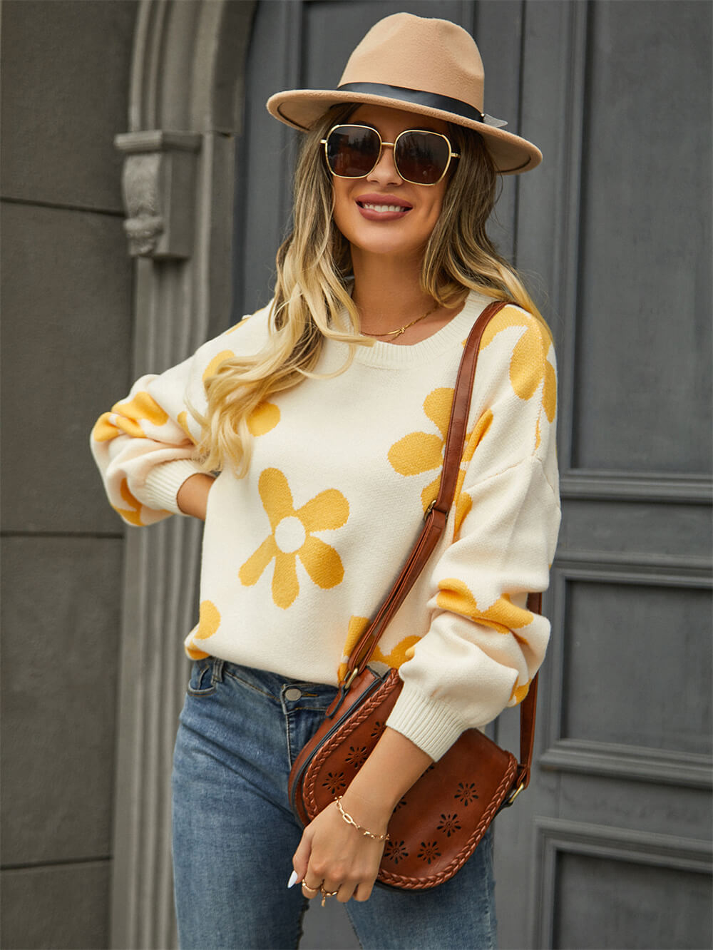 Fall Mega Daisy Floral Pullover Sweater - Yellow