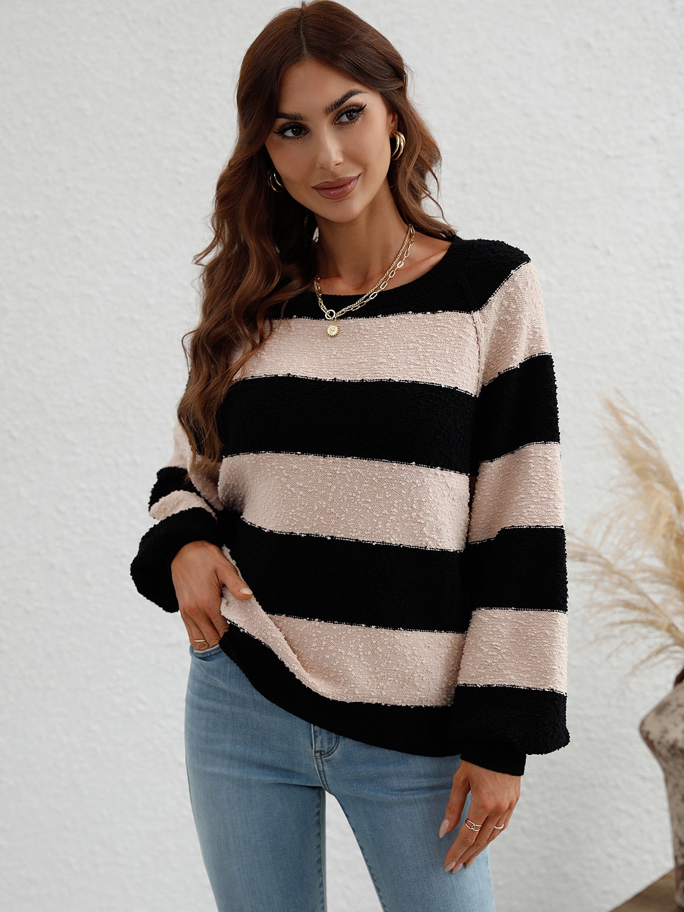 BRANDY KNIT SWEATER - BEIGE