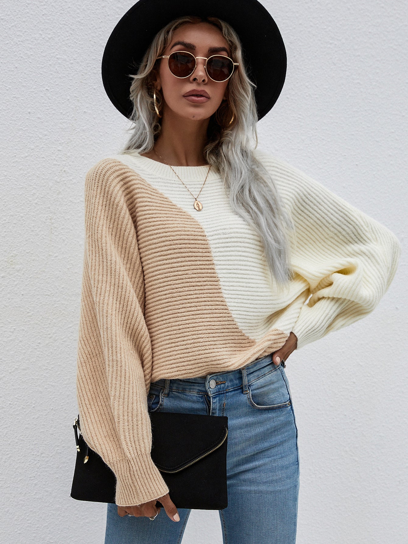 Calistally Doll | GRANIA Batwing Sleeve Block Color Knit Sweater