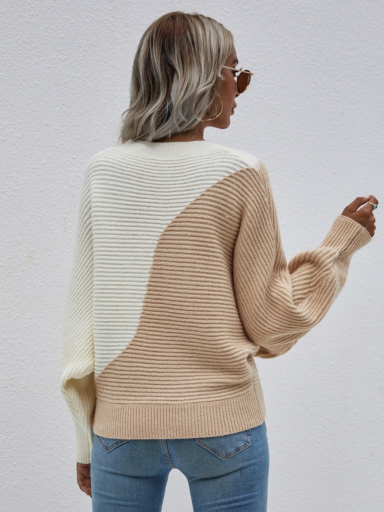 Calistally Doll | GRANIA Batwing Sleeve Block Color Knit Sweater