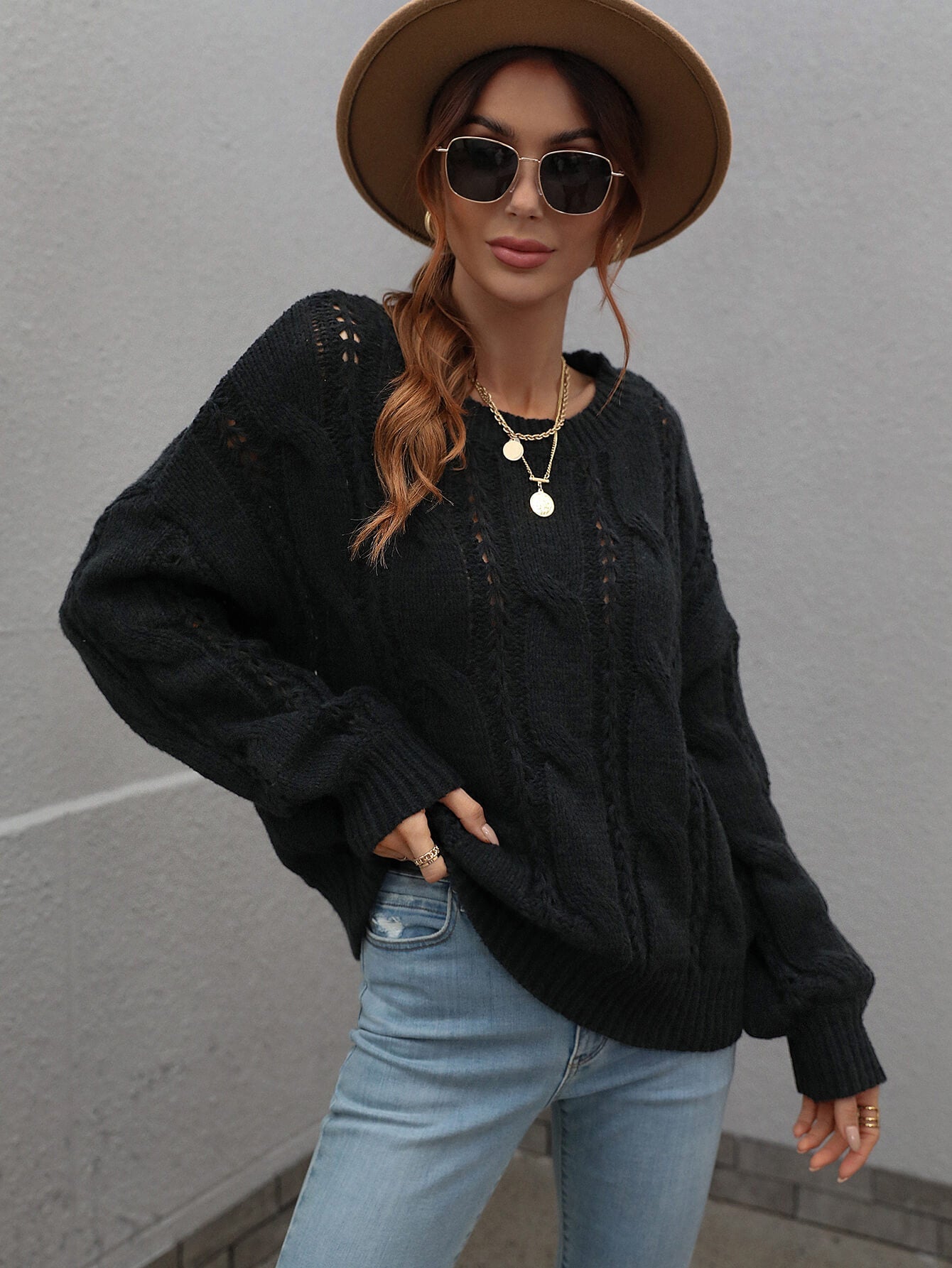 ZINNY KNIT SWEATER - BLACK