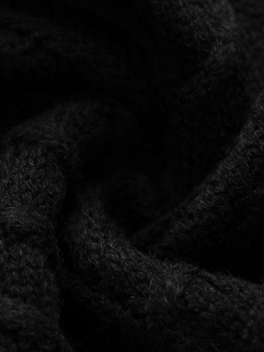 Calistally | Black Shoulder Cut-Out Knit Sweater