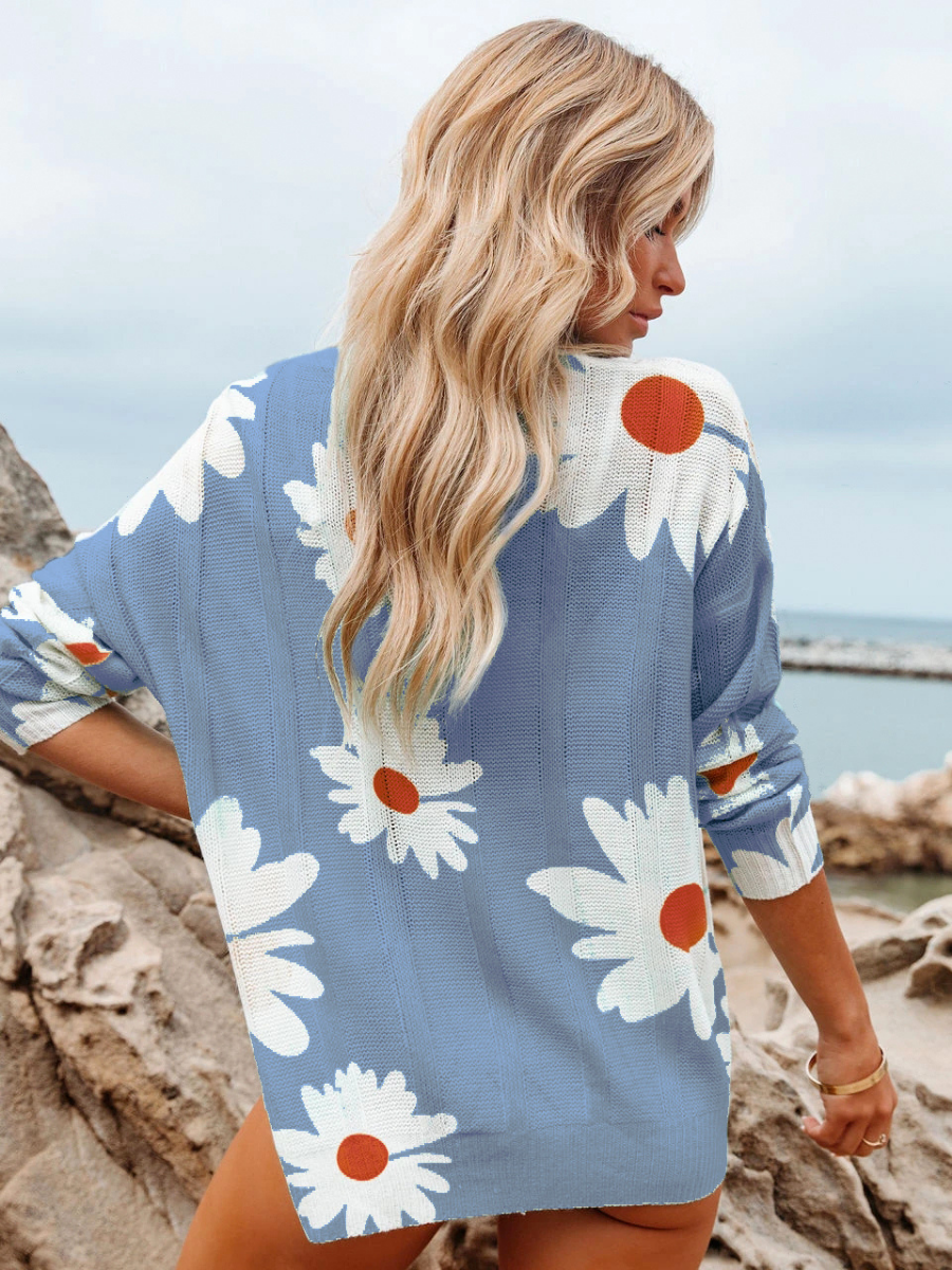 Calistally | Perforated Sunflower Patterned Knit Top - Blue