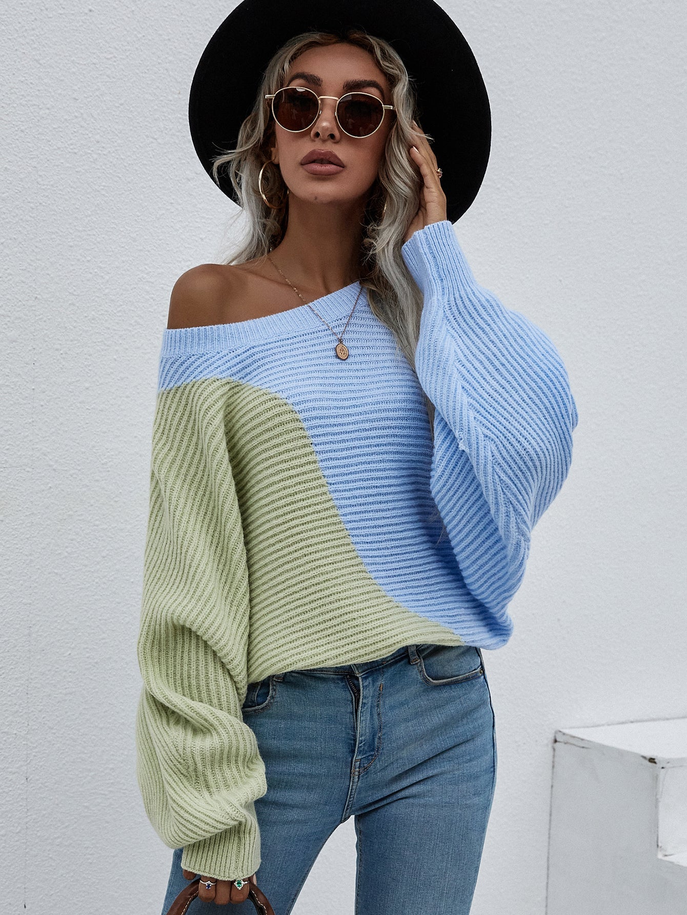 Calistally | GRANIA Batwing Sleeve Color Block Knit Sweater