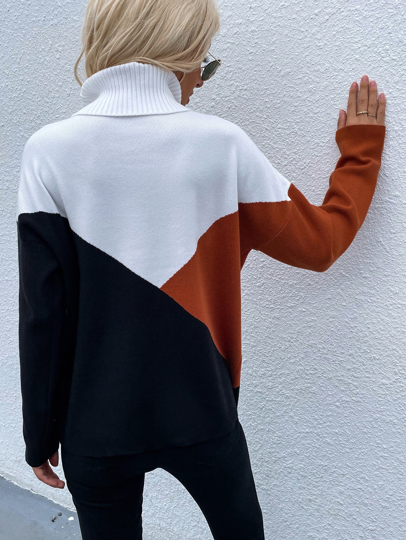Calistally | DULCIE Brown Color Block Turtleneck Knit Sweater