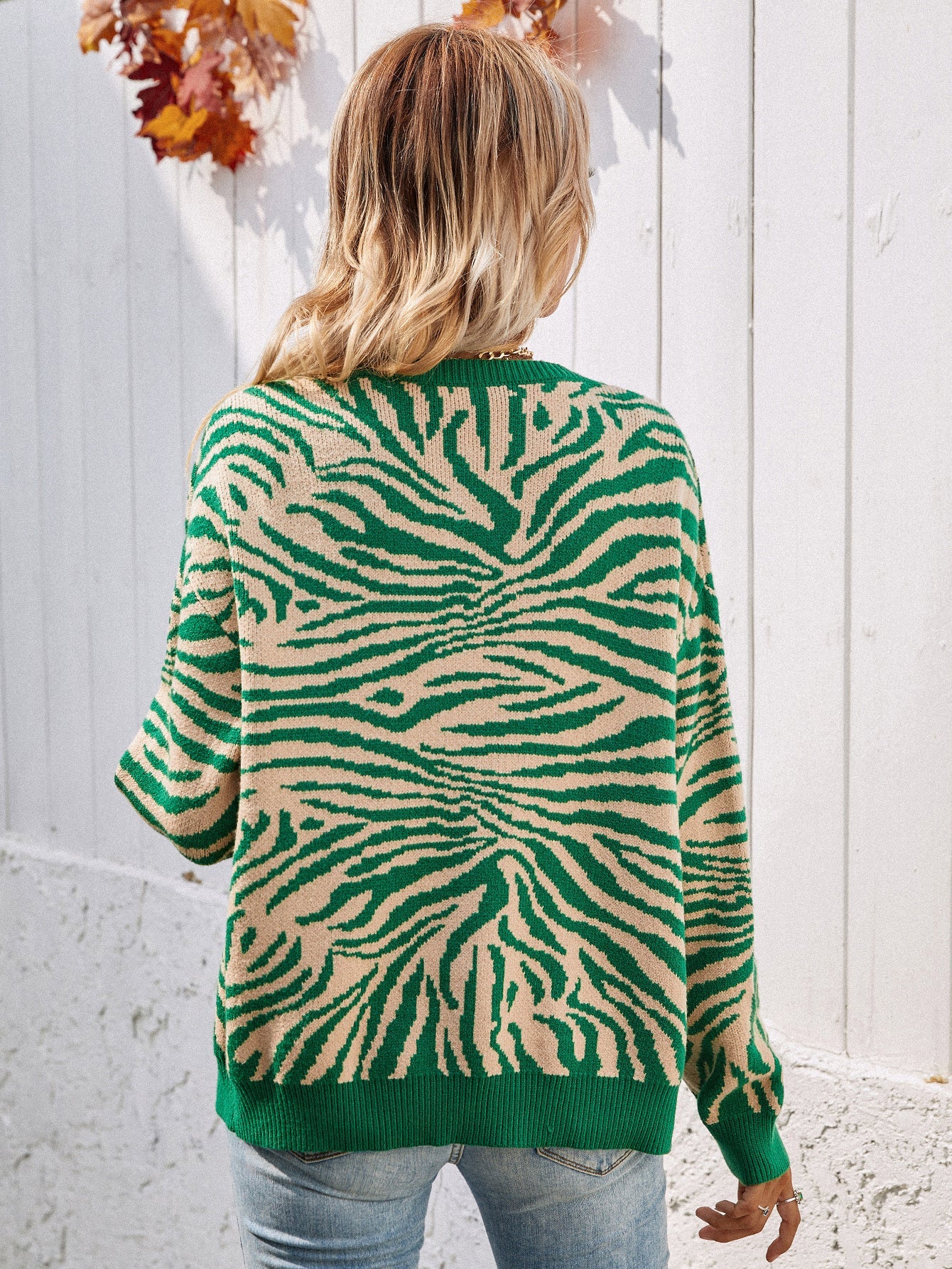 Calistally | Tiger Year Animal Patterned Knit Cardigan - Green