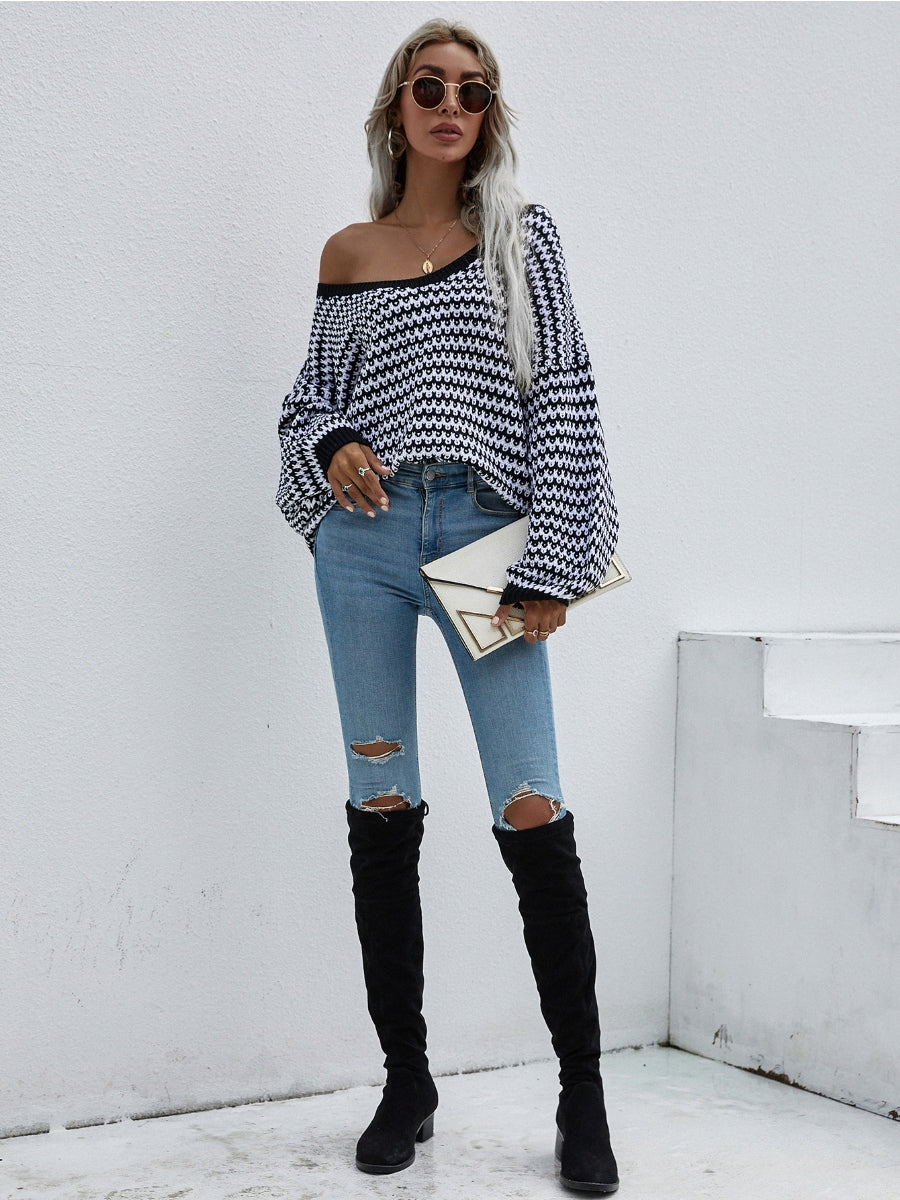 Calistally | Puff sleeve V-Neck Sweater - Black
