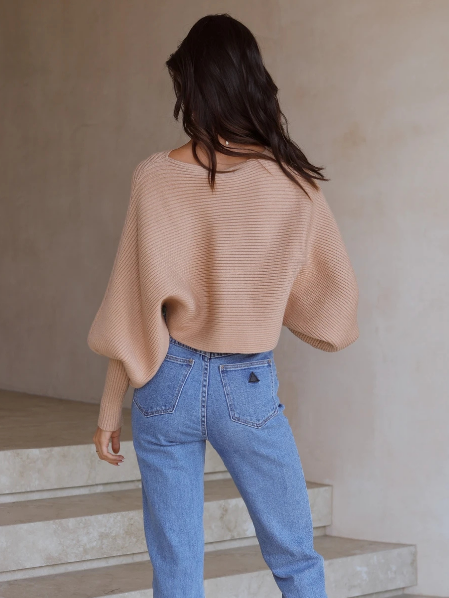 Calistally Doll | GISELE Lantern Sleeve Tighten Cuff Knit Top - Mocca