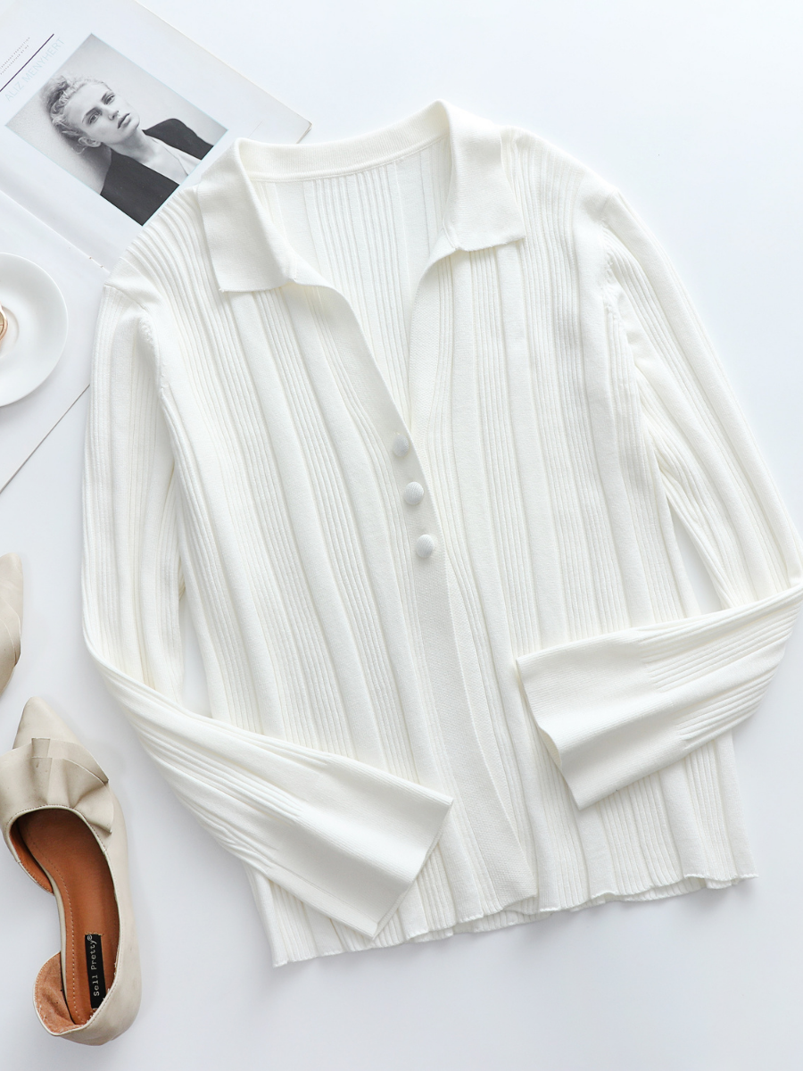 Calistally Doll | TAMIA Bell Cuff Knit Shirt Jacket - White