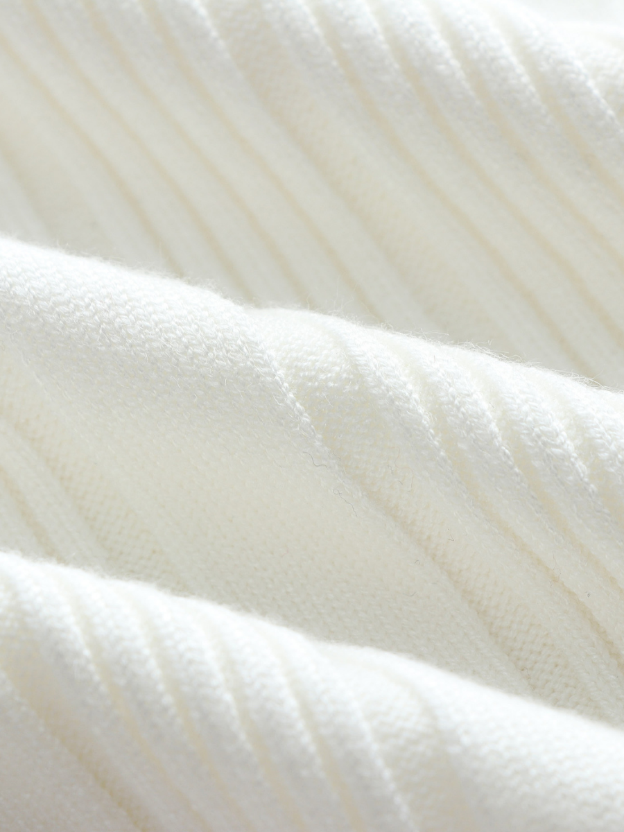 Calistally Doll | TAMIA Bell Cuff Knit Shirt Jacket - White