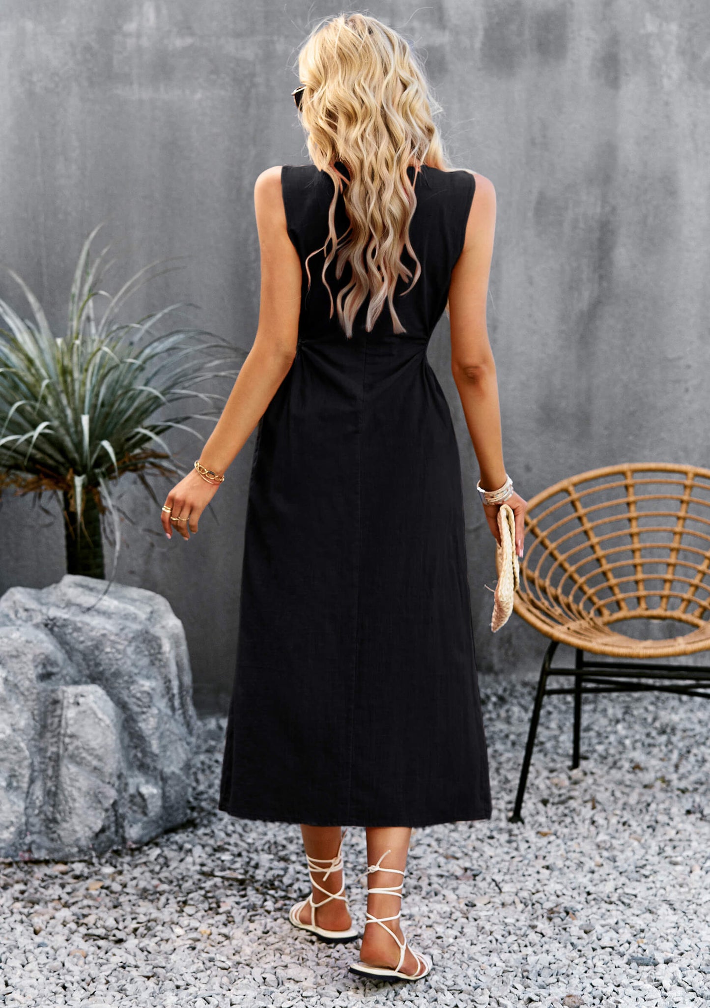 Lunch Date Sleeveless Slit Midi Dress - Black