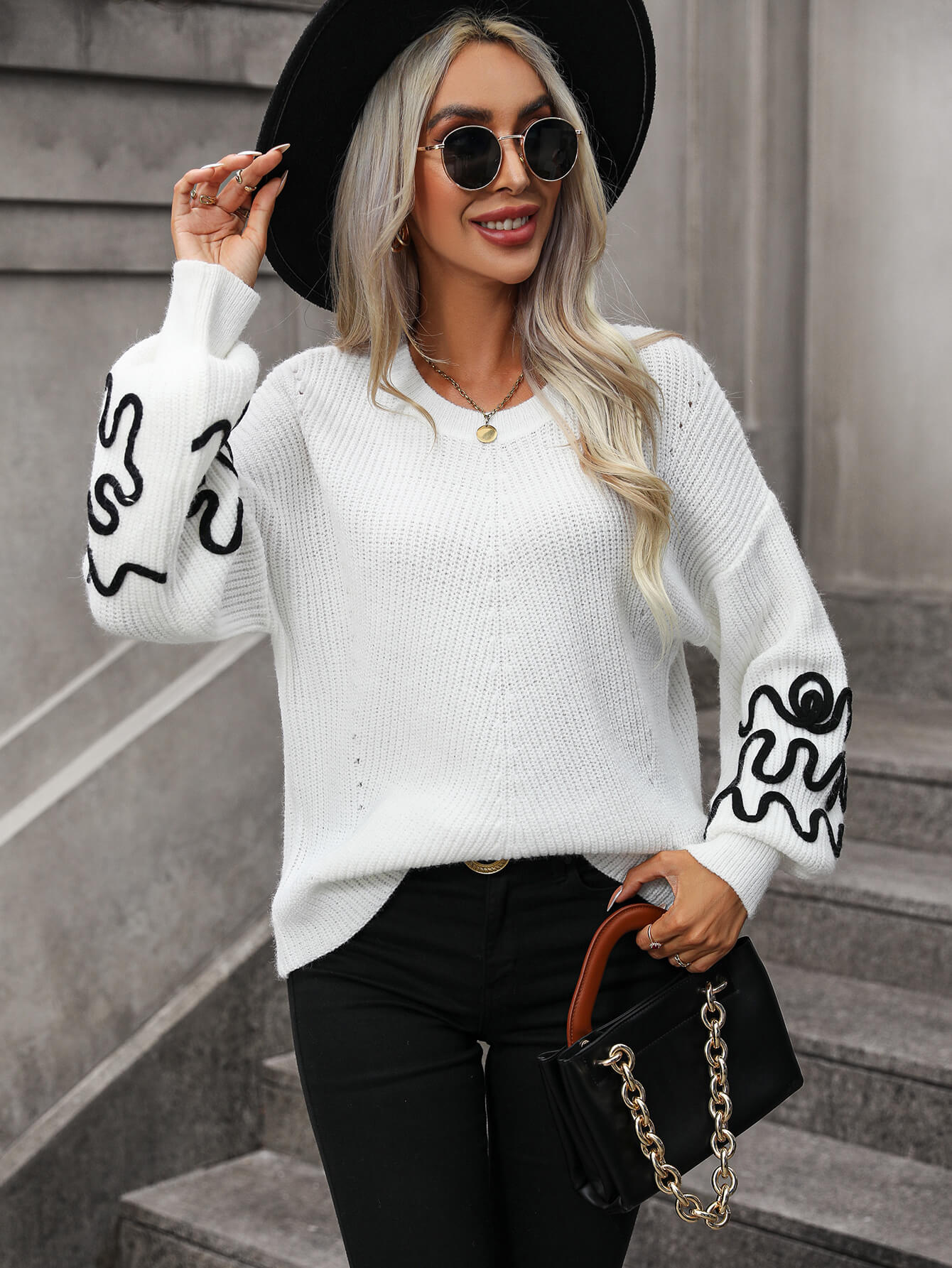 Hadi Swirl Embroidered Sleeve Knit Sweater - White