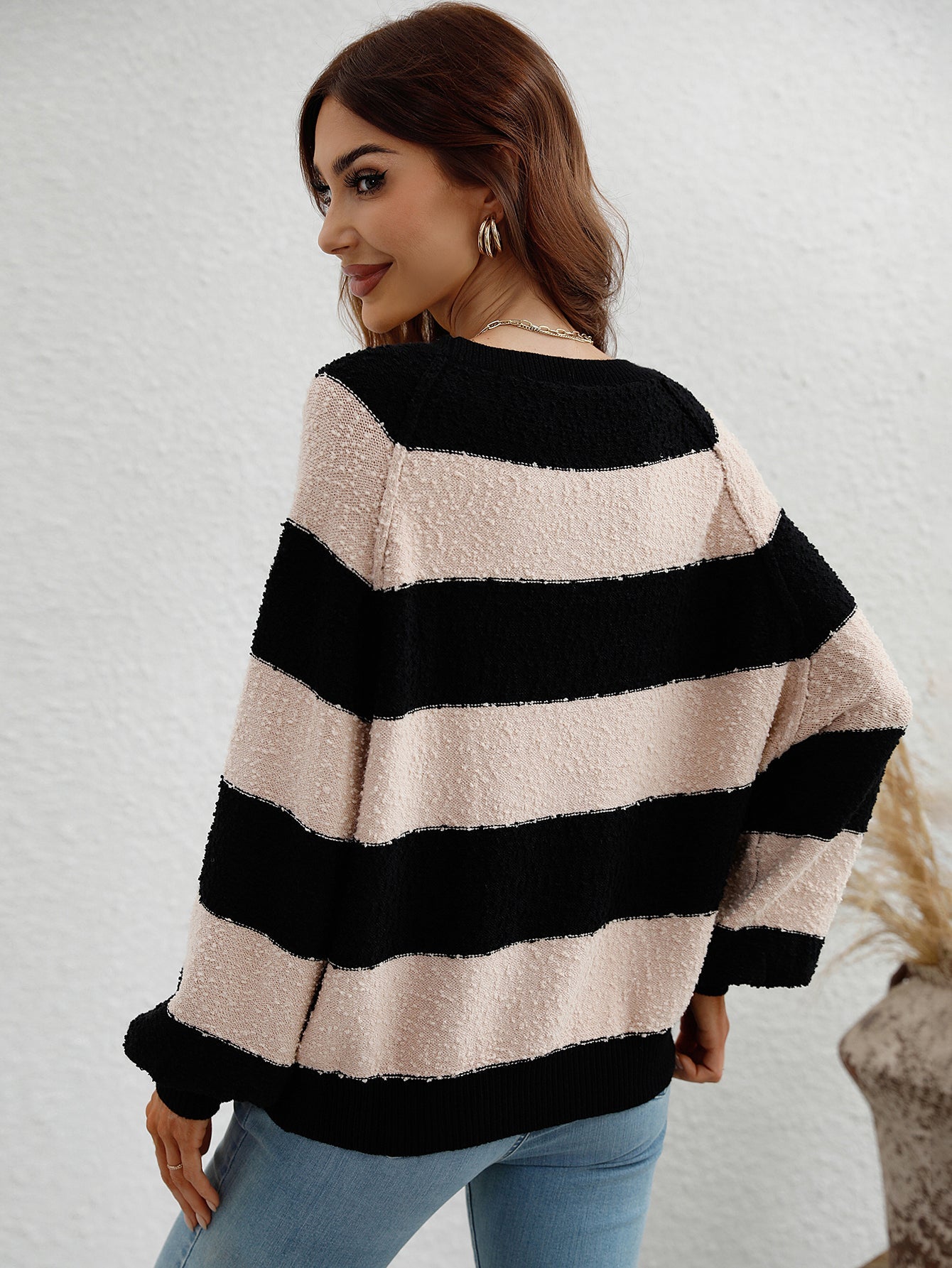 BRANDY KNIT SWEATER - BEIGE
