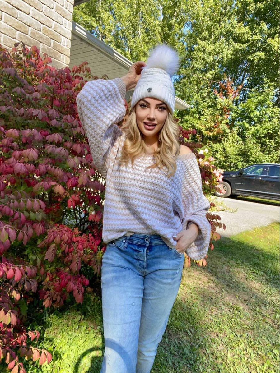 Calistally | Puff sleeve V-Neck Sweater - Beige