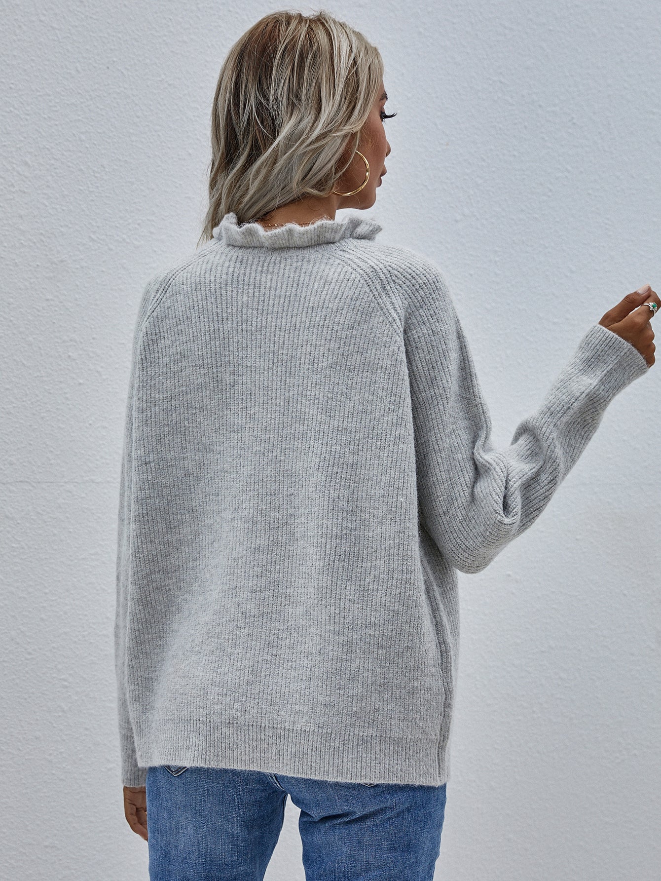 Calistally | MAKEDO Grey Knit Sweater