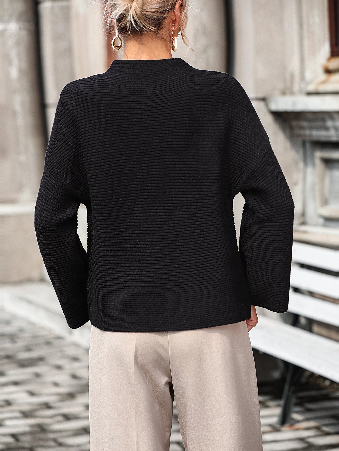 Elouise Knit Oversized Pullover Sweater - Black